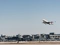 Mientras tanto, Estados Unidos ordenó el miércoles a algunos diplomáticos y a las familias de empleados del gobierno estadounidense que abandonaran Arabia Saudí. UNSPLASH