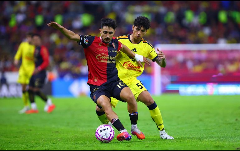 América aprovechó los errores defensivos del Atlas y se impuso por 5-2 en el Estadio Jalisco. IMAGO7.