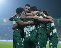 Los Santos aprovecharon que Pumas se quedó con 10 jugadores desde el minuto 1. IMAGO7