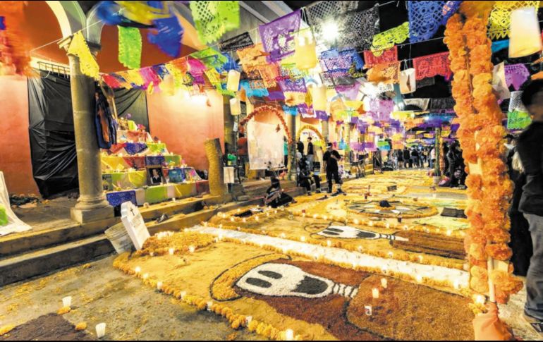 El Festival reunirá más de 300 actividades gratuitas, entre desfiles de catrinas, exposiciones, altares monumentales, música y recorridos. ESPECIAL