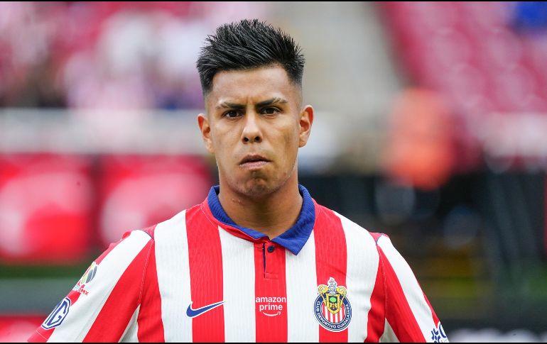 Efraín Álvarez comienza a generar dudas en Chivas y revive la llamada “maldición del 10”, una historia marcada por la irregularidad y las expectativas incumplidas. IMAGO7.