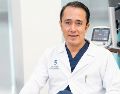 El doctor Ricardo Aldana Fernández destaca que cada ojo posee un sistema óptico único y para su perfecta corrección requiere un análisis profundo para lograr resultados óptimos. EL INFORMADOR
