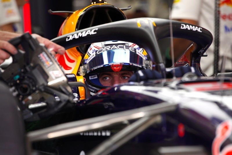 Verstappen continúa al alza tras sus dos victorias consecutivas en Baréin y Singapur. EFE / D. SAFRANEK