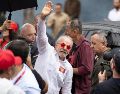 Dos sondeos divulgados la noche de este sábado muestran un empate técnico entre ambos candidatos. EFE / I. Fontana