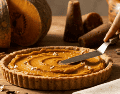 Con la calabaza de Castilla, los reposteros artesanales utilizan técnicas tradicionales y paciencia para concentrar el verdadero dulzor y sabor de este fruto de temporada. IA/GEMINI