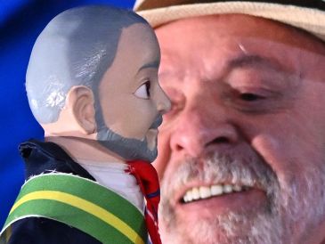 Luiz Inácio Lula da Silva recordó que cuando lo inculparon en el caso Lava Jato él no huyó de Brasil a pesar de que sabía que iría a prisión. EFE/A. Borges