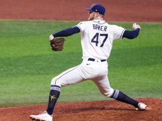 Los Rays siguen con vida, pero Milwaukee mantiene ventaja de 3-1. EFE / G. BOGDON