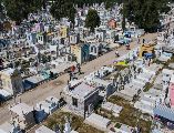 Una de las modificaciones más significativas para este 2026 es el cierre al turismo del emblemático panteón de la isla de Janitzio, en Michoacán, el cual permanecerá cerrado por trabajos de rehabilitación. EL INFORMADOR/ARCHIVO