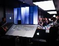 Apple presenta la nueva MacBook Pro durante su evento de lanzamiento de productos «Pro and Tell» en Los Ángeles, California, EU, el 28 de octubre de 2026. En el evento se presentaron la última MacBook Pro de Apple, con un chip M6, y un iPad mini rediseñado. EFE/C. Torres